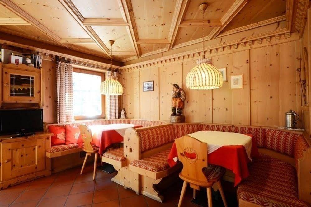 Post Hotel モエナ エクステリア 写真